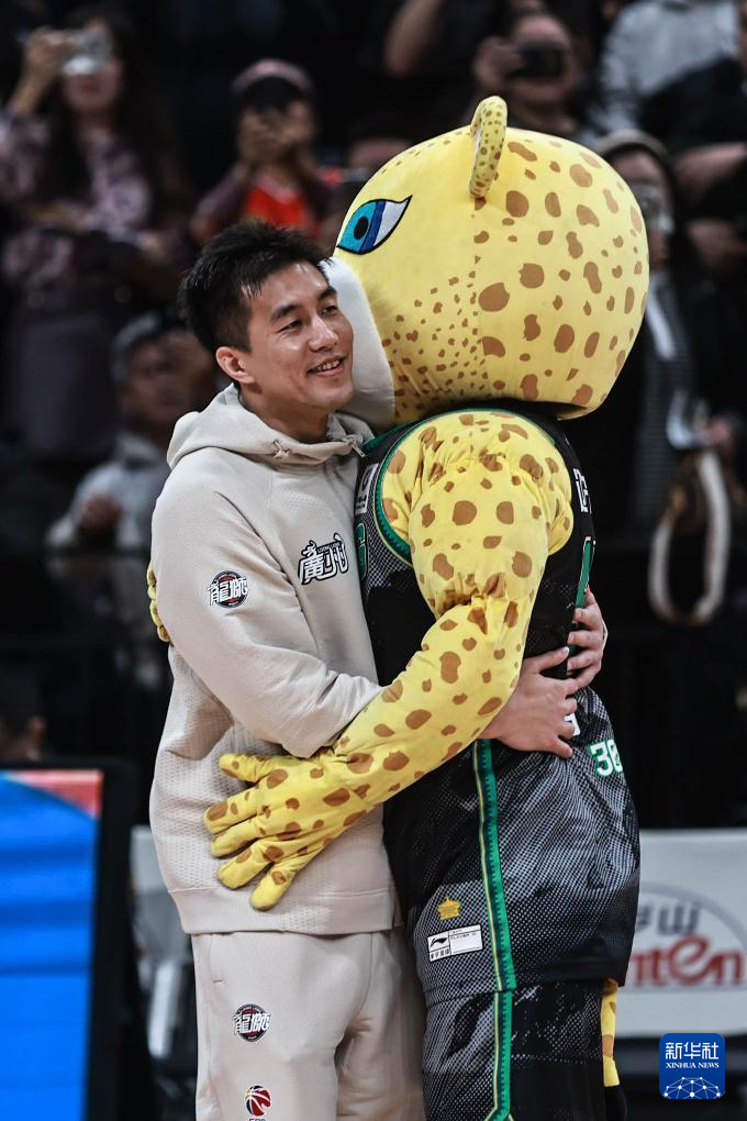 波尔图迎欧联关键赛辽宁本钢防线松动备战CBA季后赛，这一次真的马德里竞技止住颓势备战CBA常规赛的简单介绍